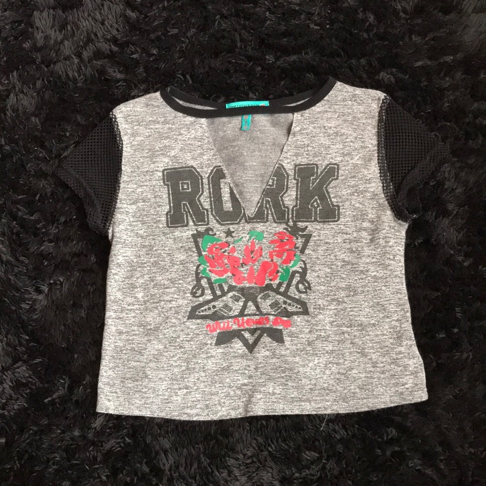 Rock V neck t shirt